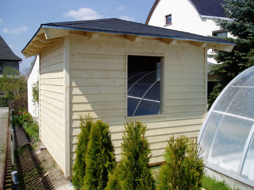 Gartenhaus mit Zeltdach 